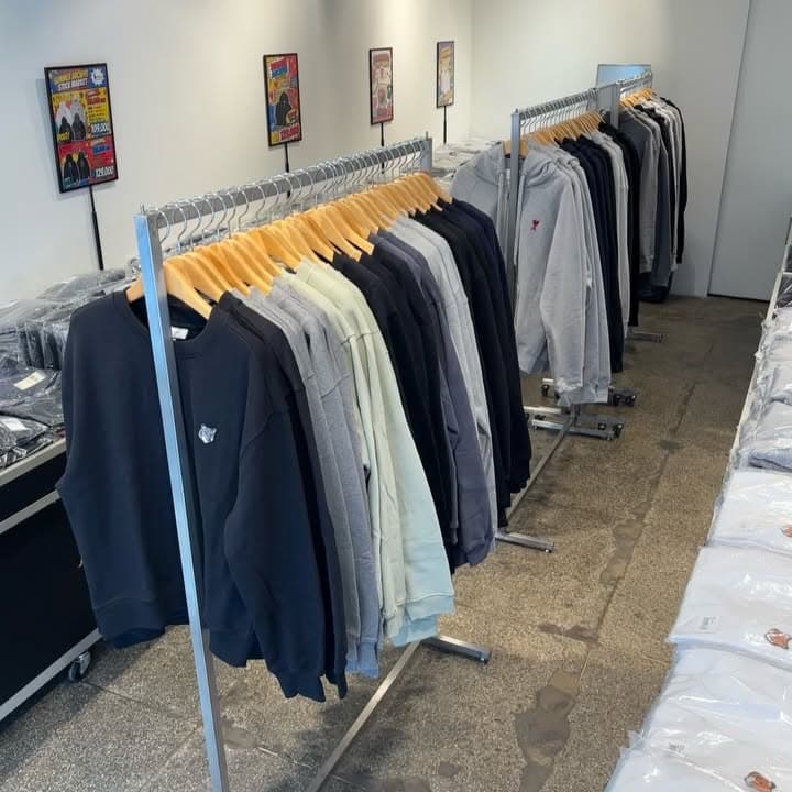 https://d8nffddmkwqeq.cloudfront.net/store/14888ba7%2C8ff2%2C46ed%2Cbef4%2C693ab46db8cf메인 이미지