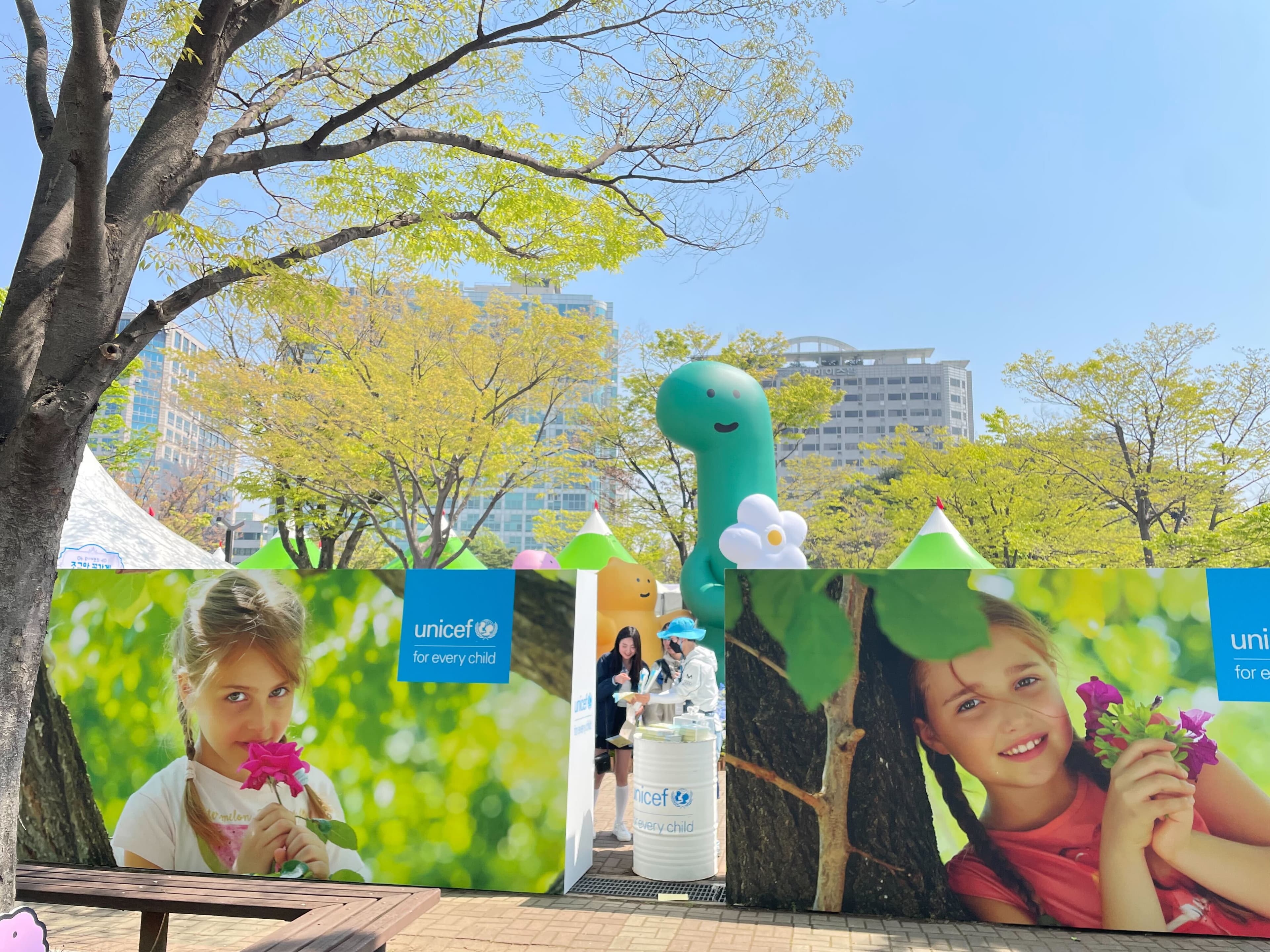 https://d8nffddmkwqeq.cloudfront.net/store/467202e6%2C4a77%2C44fa%2Cb7c6%2Cc0413645ffaa메인 이미지