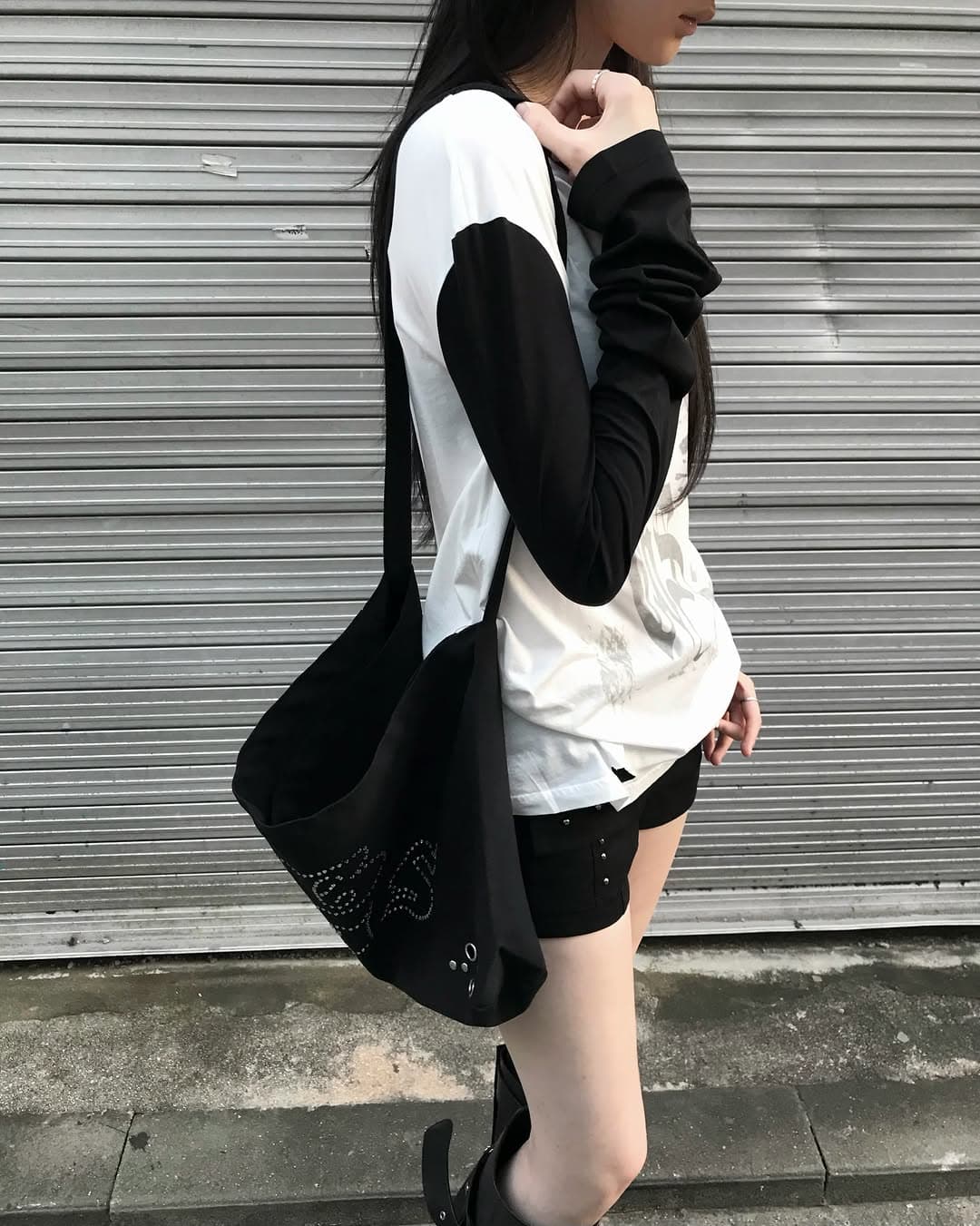 https://d8nffddmkwqeq.cloudfront.net/store/b8562e87%2C62e7%2C4966%2Ca4c1%2C6f5d79615a2e메인 이미지