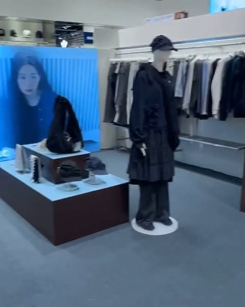 https://d8nffddmkwqeq.cloudfront.net/store/da3ccbf9%2C7c14%2C444a%2Ca451%2C3257e9ea965f메인 이미지